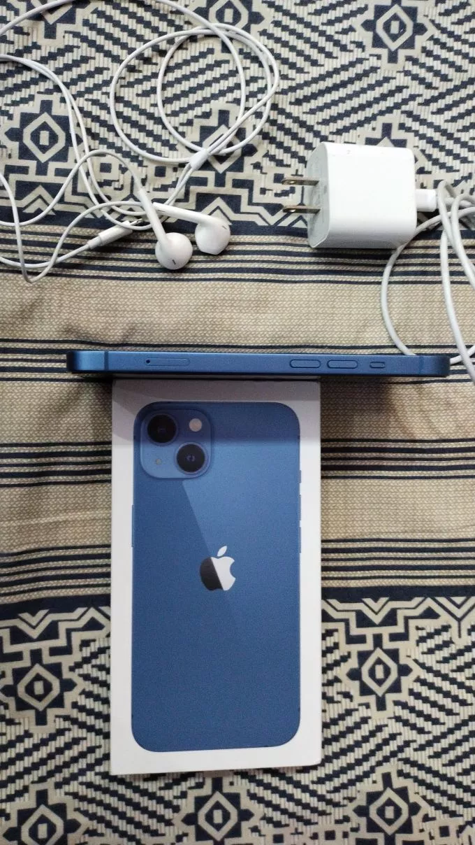 IPhone 13 128Gb Blue Non PTA - photo 1