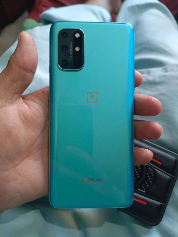 OnePlus 8t - photo 1