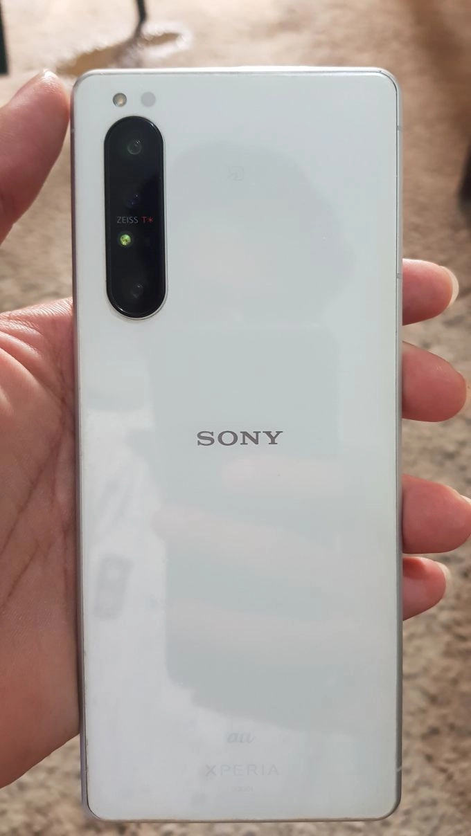 Sony Xperia 1 mark 2 - photo 2